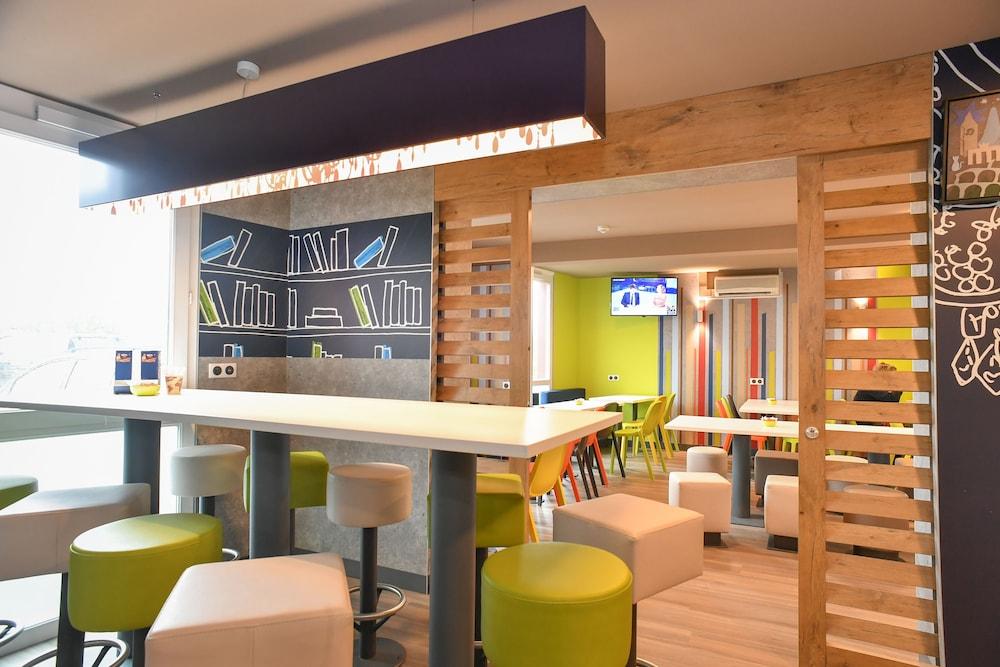 Ibis Budget Saint Lo Esterno foto