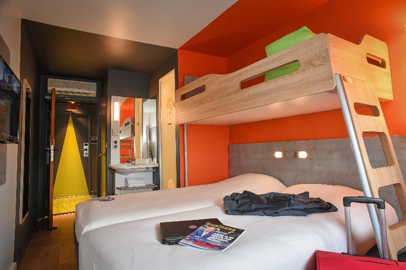 Ibis Budget Saint Lo Esterno foto